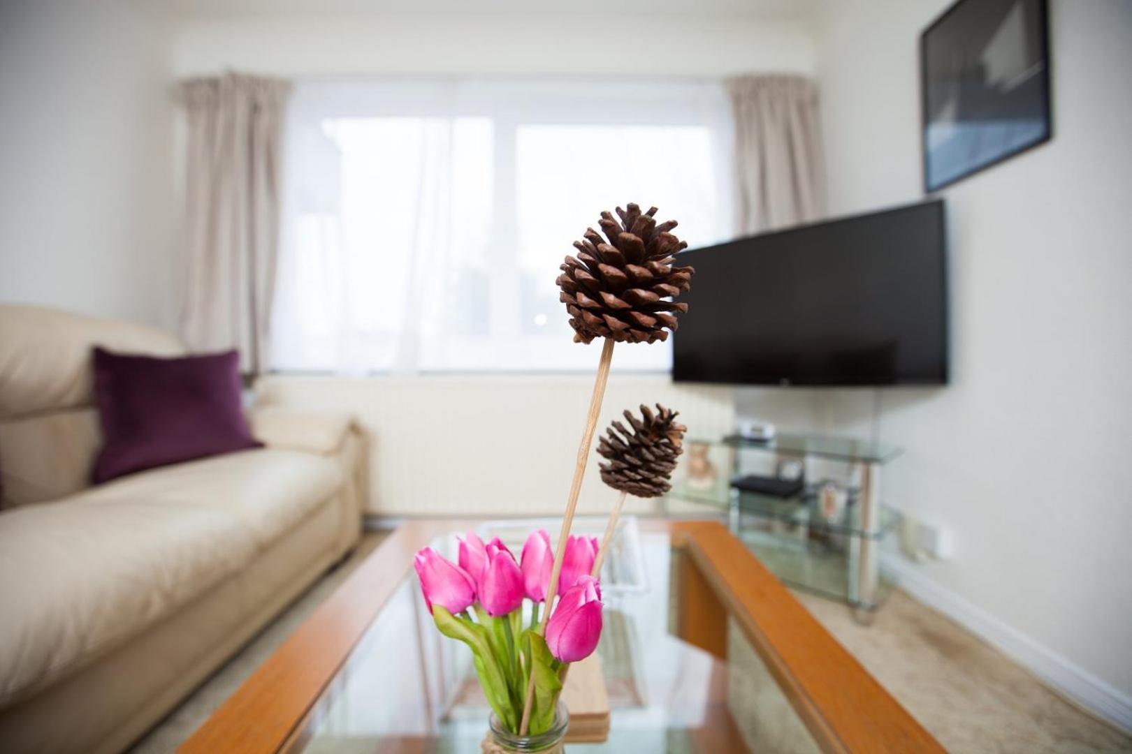Guestready - Spacious 2Br Flat In Peaceful Hove Apartment Exterior foto